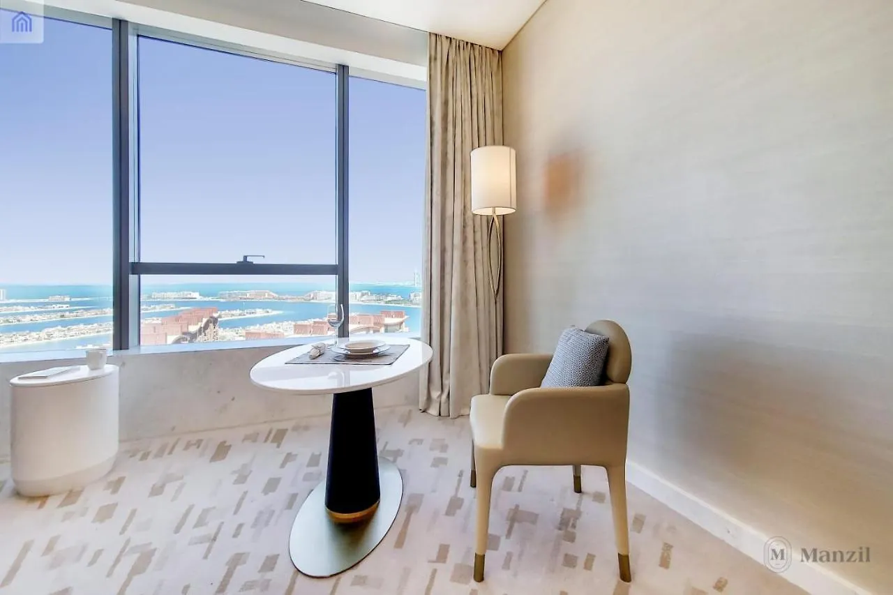 Manzil - Studio Apartment With Aura Pool & Sea View At The Palm Tower In Palm Jumeirah Dubai United Arab Emirates