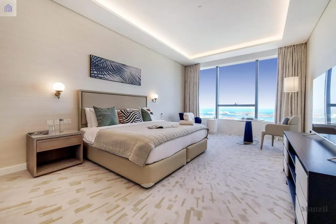 Manzil - Studio Apartment With Aura Pool & Sea View At The Palm Tower In Palm Jumeirah Dubai